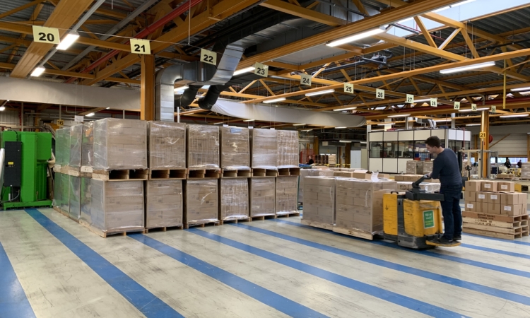 Eerste exemplaren geef een boek cadeau